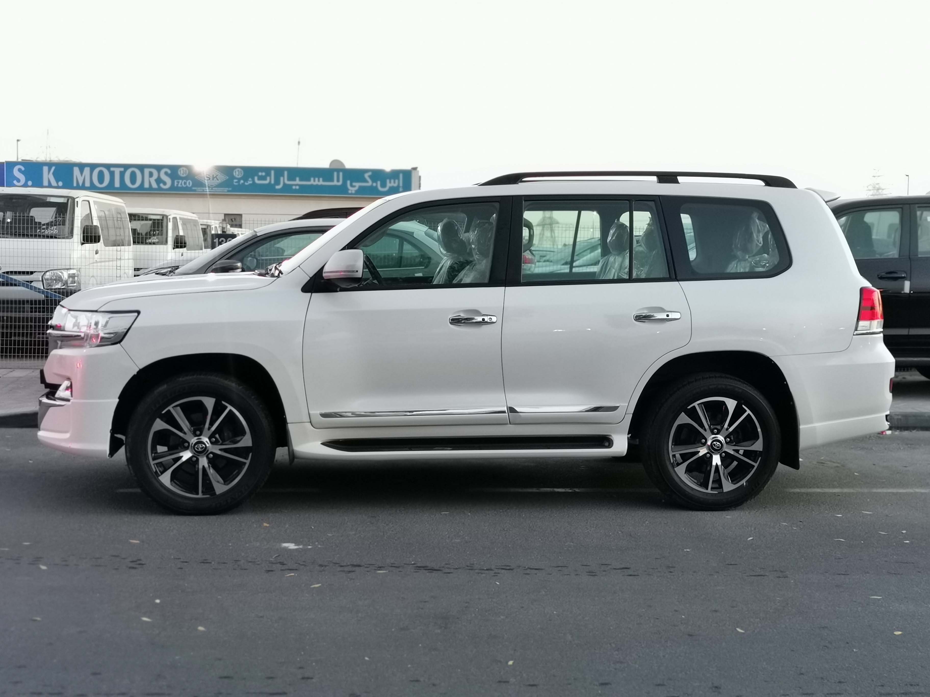 Used Toyota LandCruiser VXR 2010 in Dubai for sale for import | SK Motors